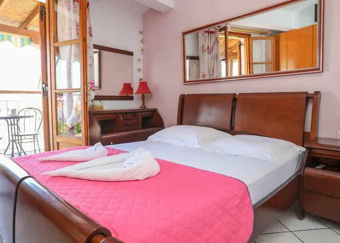 Vaya Zorba Aparthotel Skiathos Town