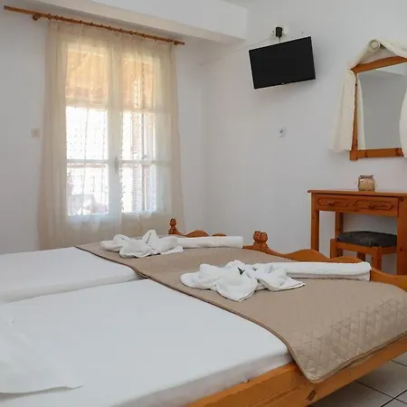 Vaya Zorba مدينة سكياثوس