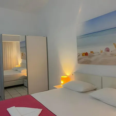 Vaya Zorba 3* Skiathos Town