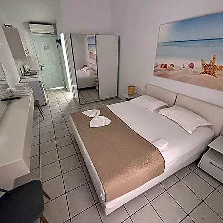 Aparthotel Vaya Zorba 3*