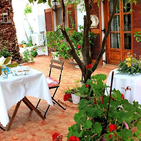 Vaya Zorba Lejlighedshotel 3*