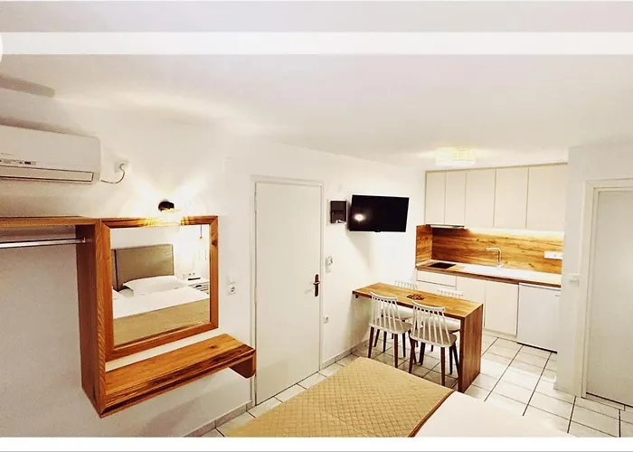 Vaya Zorba Aparthotel Skiathos-stad